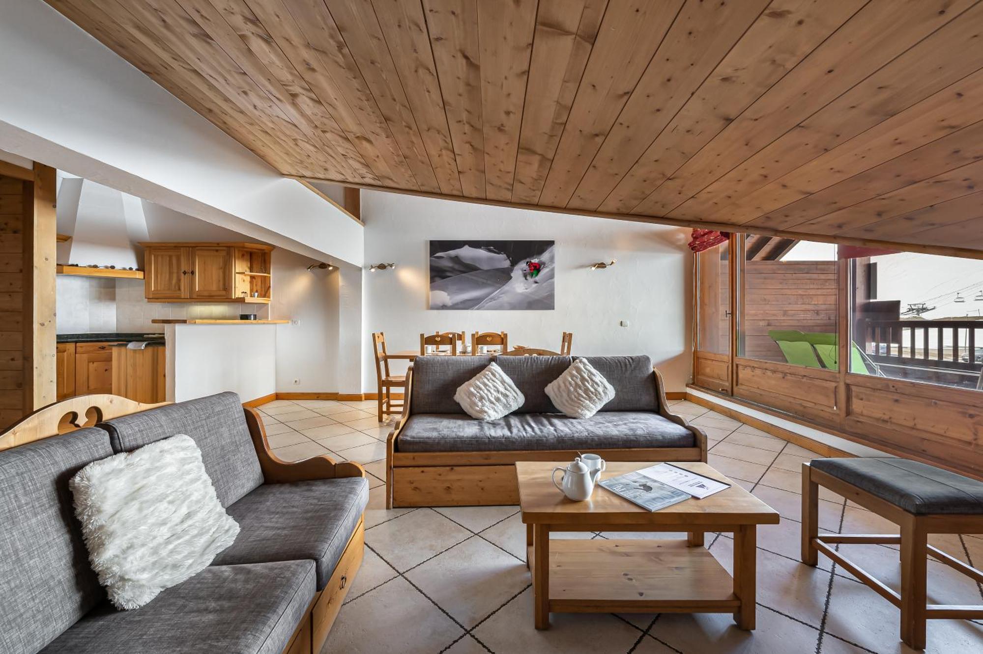 Les Suites Du Val Claret By Explorhome ทีนเญอ ภายนอก รูปภาพ