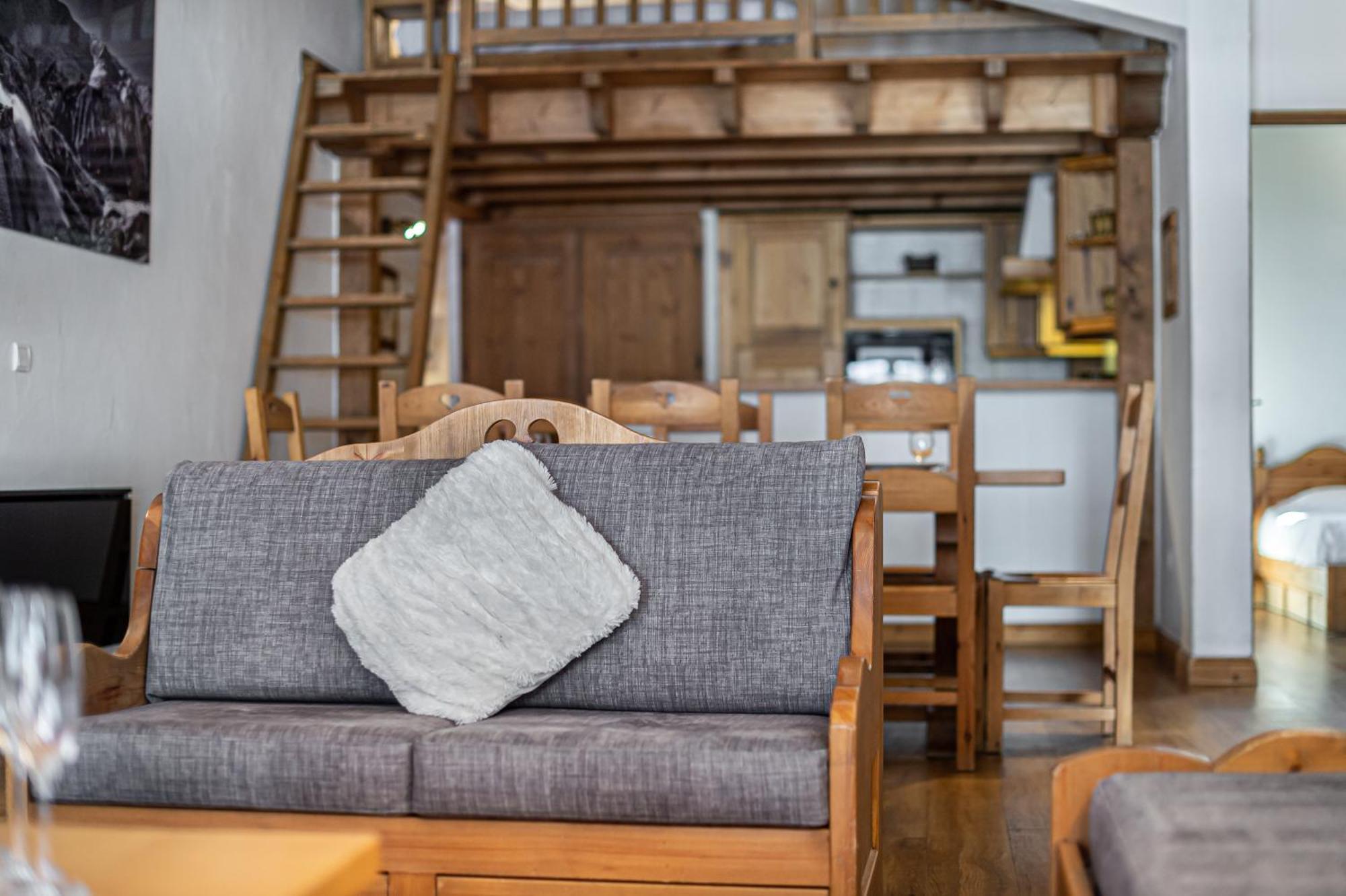 Les Suites Du Val Claret By Explorhome ทีนเญอ ห้อง รูปภาพ