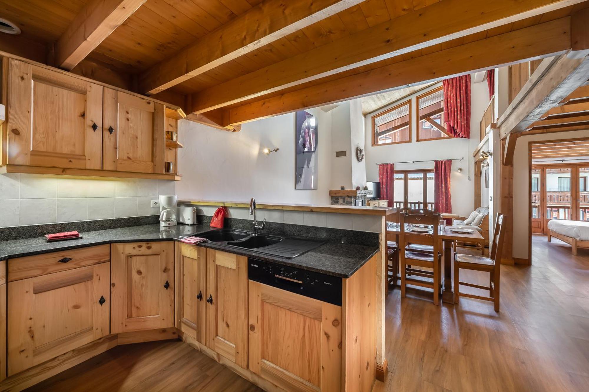 Les Suites Du Val Claret By Explorhome ทีนเญอ ห้อง รูปภาพ